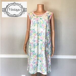 NWOT Kandy’s Cover Ups Floral Sleeveless Dressing Nightgown Loungewear Size L